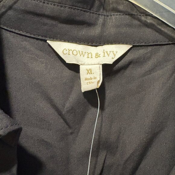 Crown & Ivy™  Women's Button Front Jewel Sleeve Blouse - Black - Picture 5 of 5